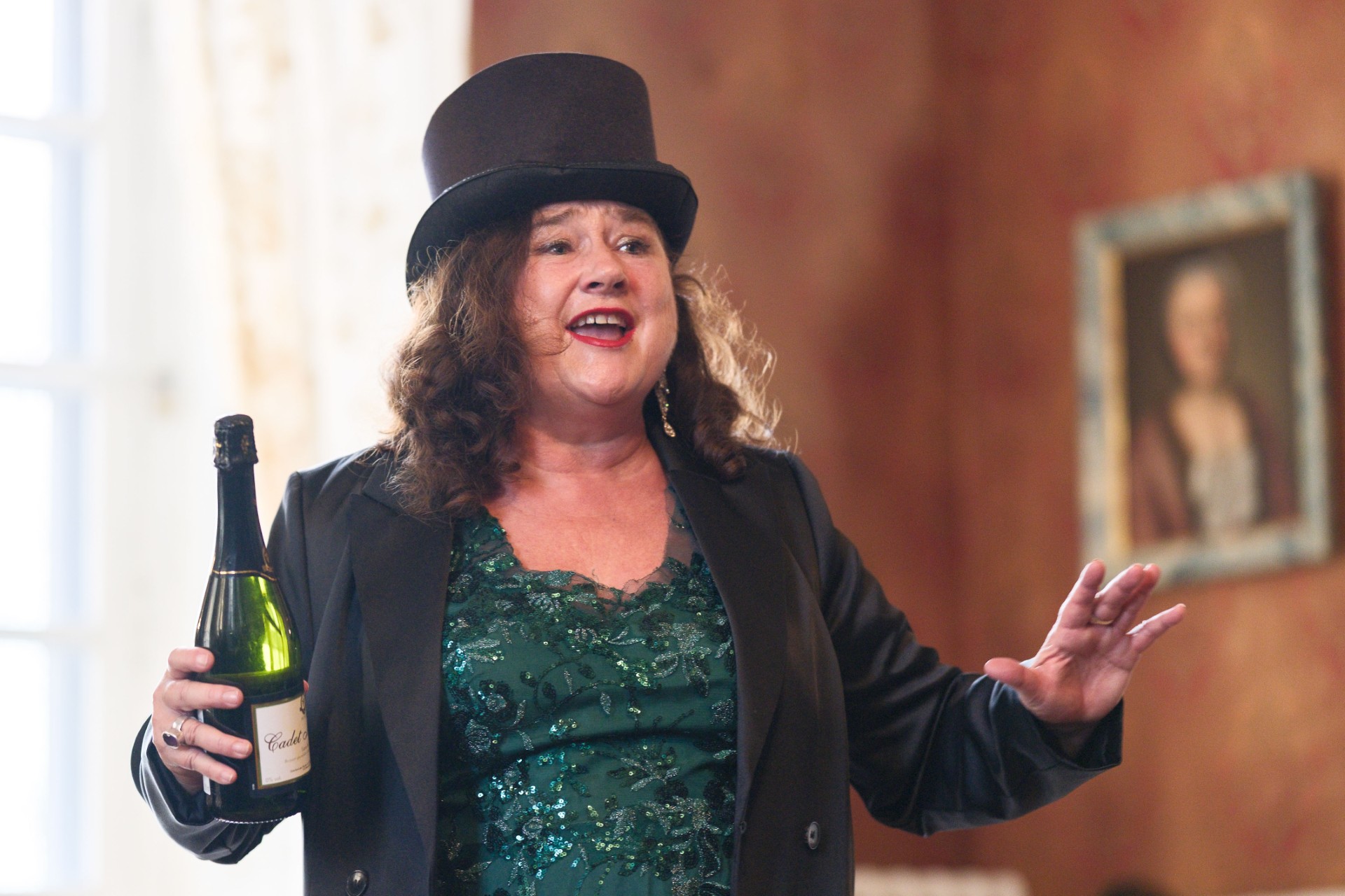 f98512e4-a162-4f79-9a9c-5f1150c67bb3